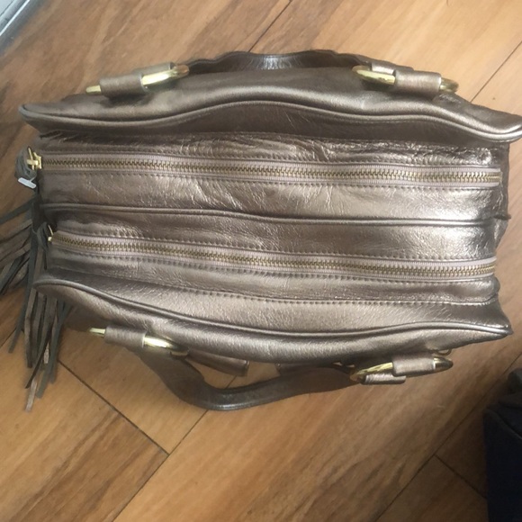 BULGA Shoulder Quality Leather Bag! Metallic Brass Color! Multiple Compartments! - Picture 15 of 16